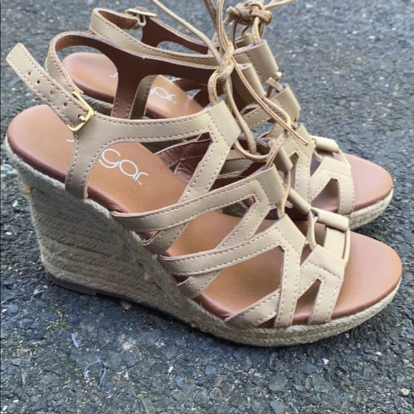 amazon merrell womens walking shoes